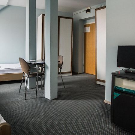 Hotel Carlstadt Karlovac Chambre photo