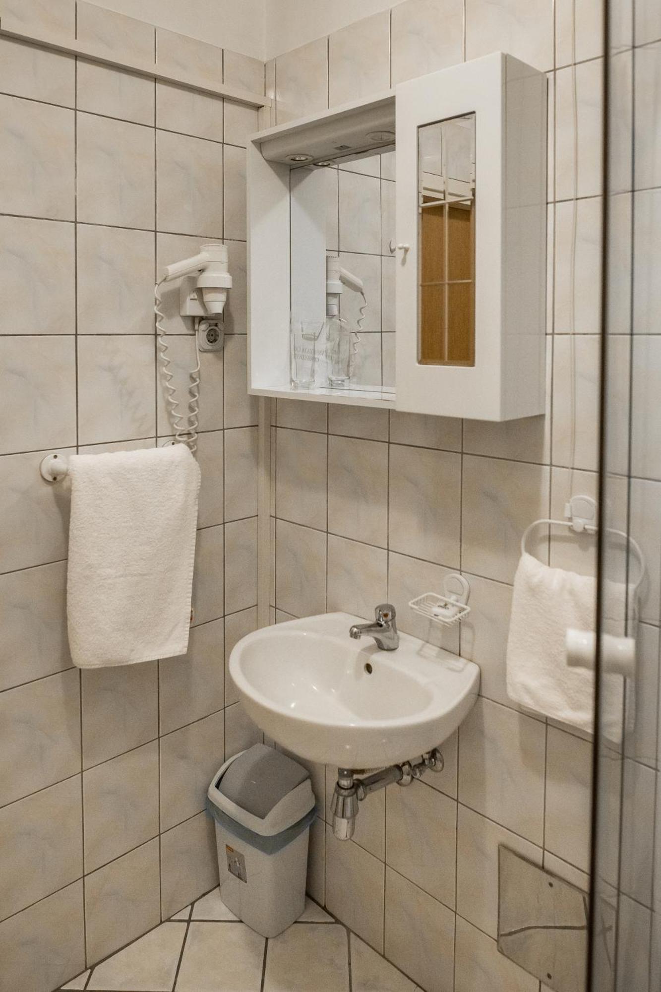 Hotel Carlstadt Karlovac Chambre photo