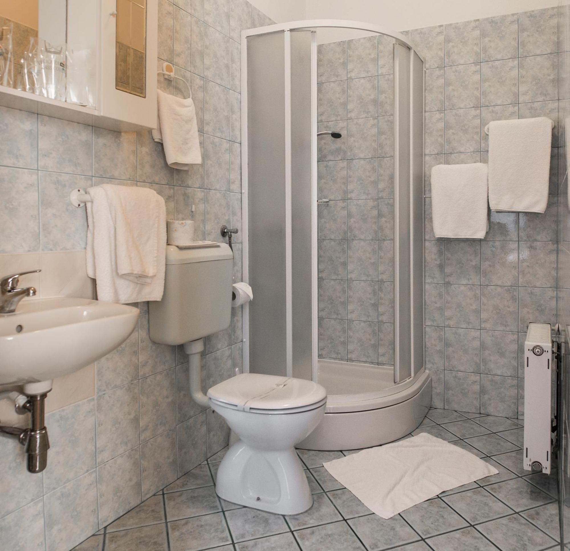 Hotel Carlstadt Karlovac Extérieur photo