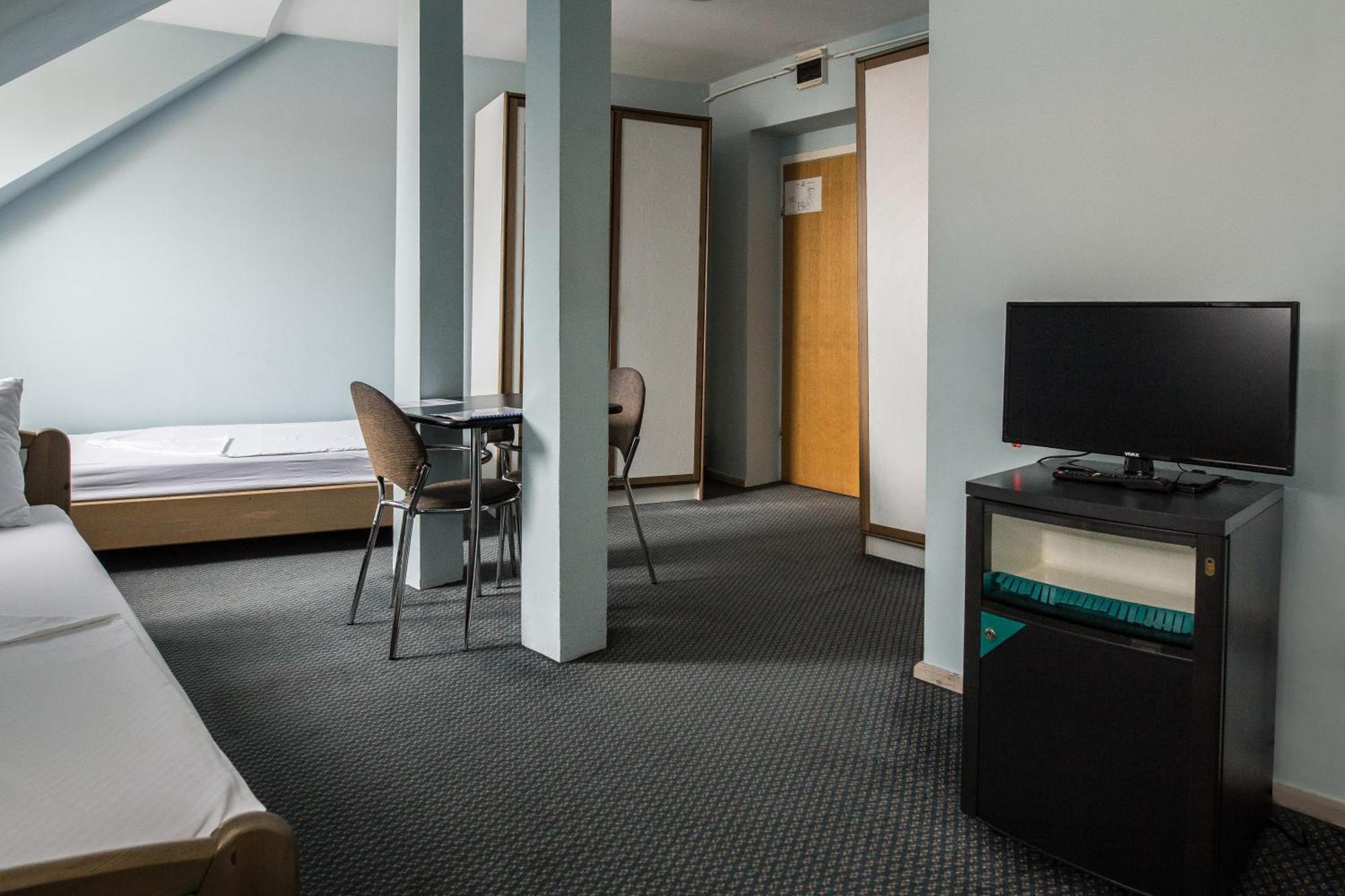 Hotel Carlstadt Karlovac Chambre photo