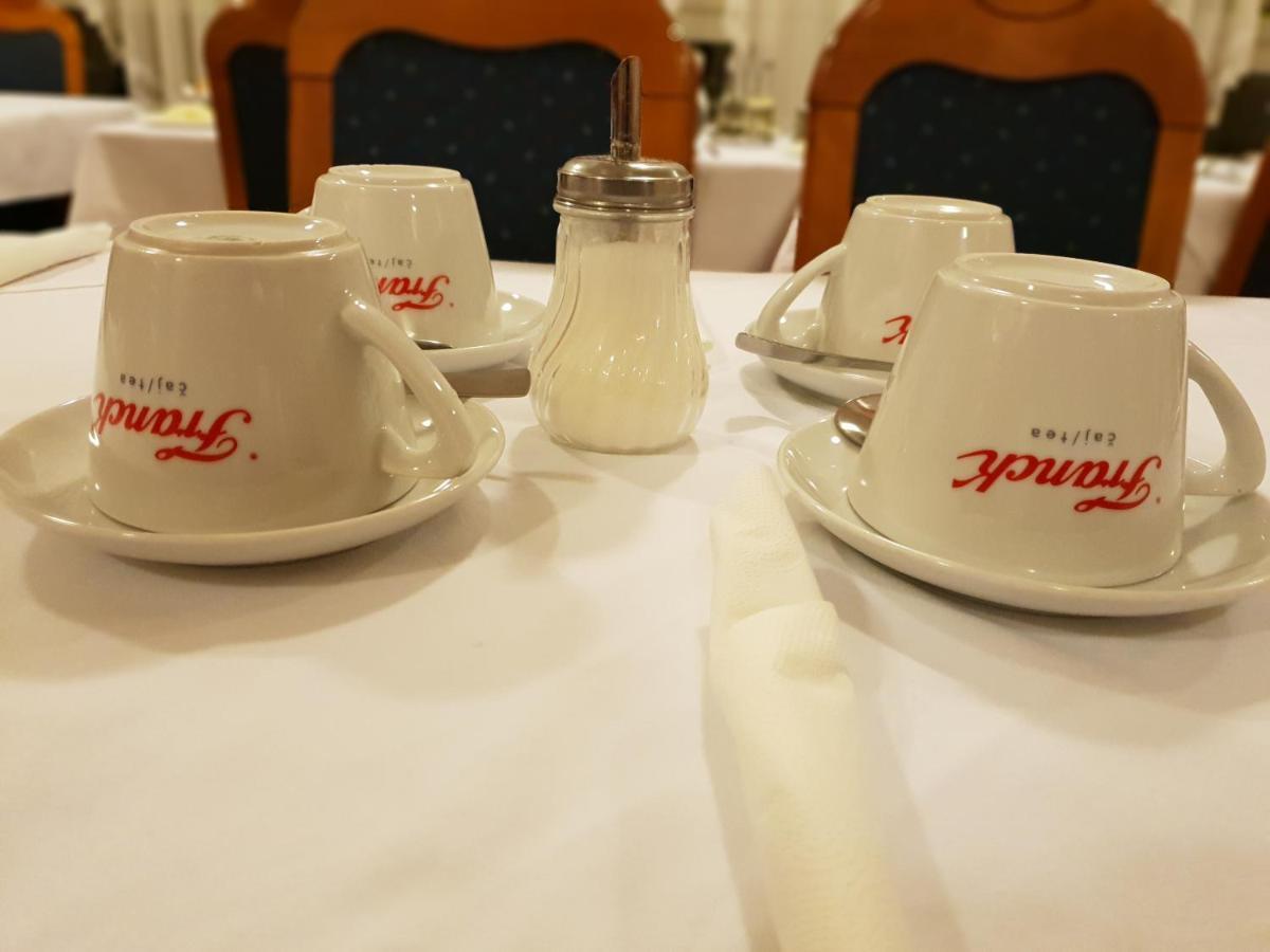 Hotel Carlstadt Karlovac Extérieur photo