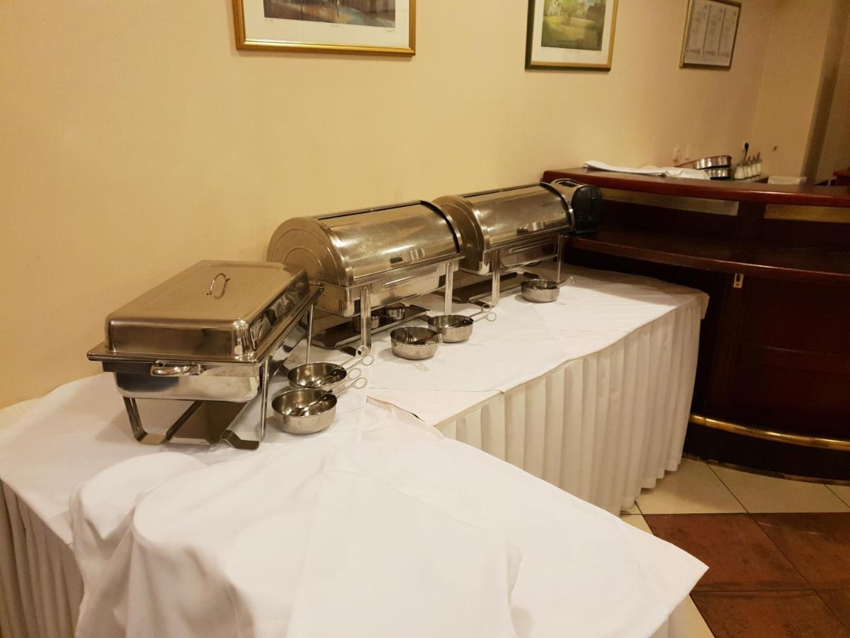 Hotel Carlstadt Karlovac Extérieur photo
