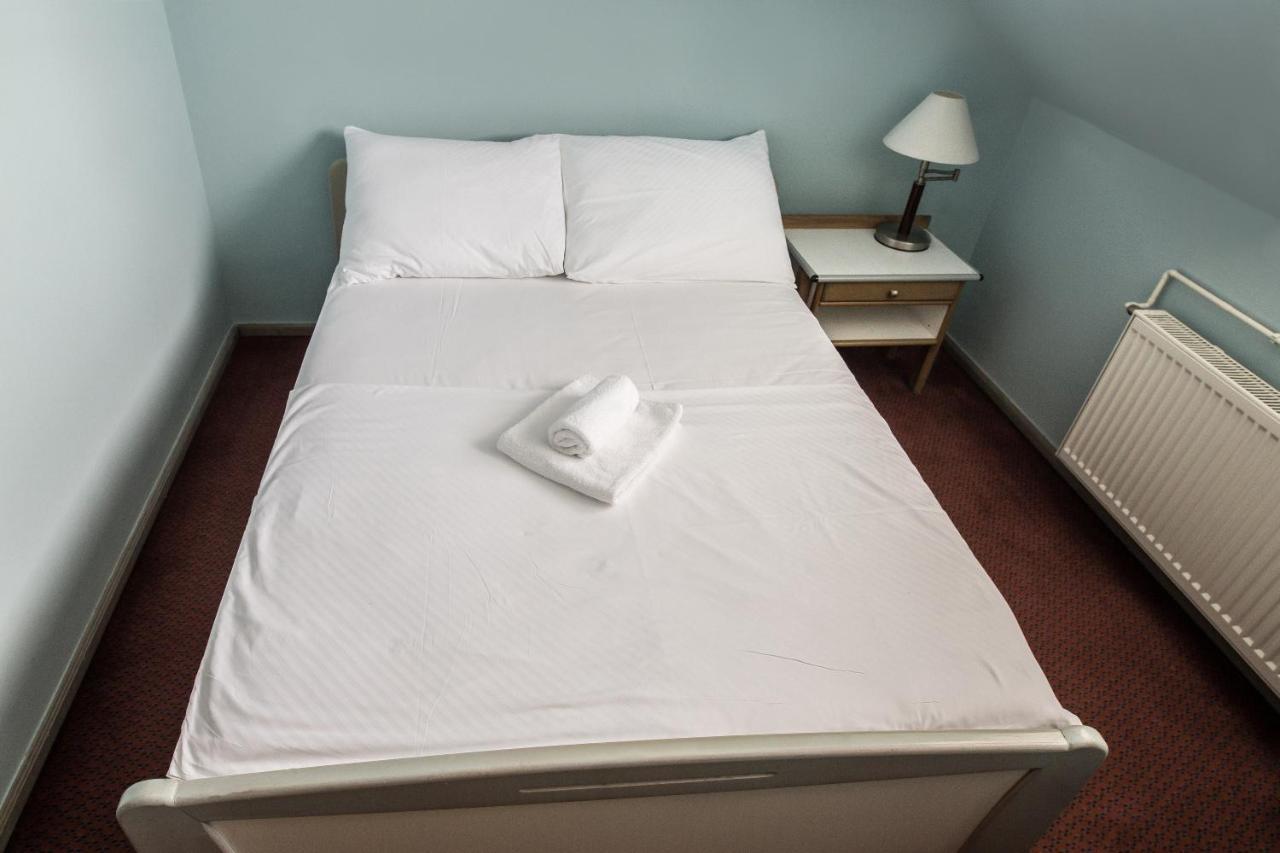 Hotel Carlstadt Karlovac Extérieur photo