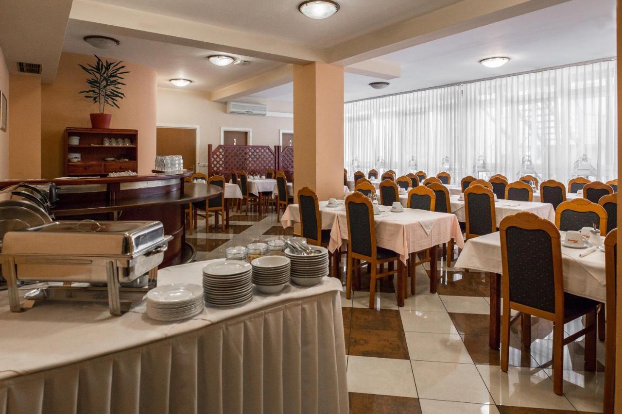 Hotel Carlstadt Karlovac Extérieur photo